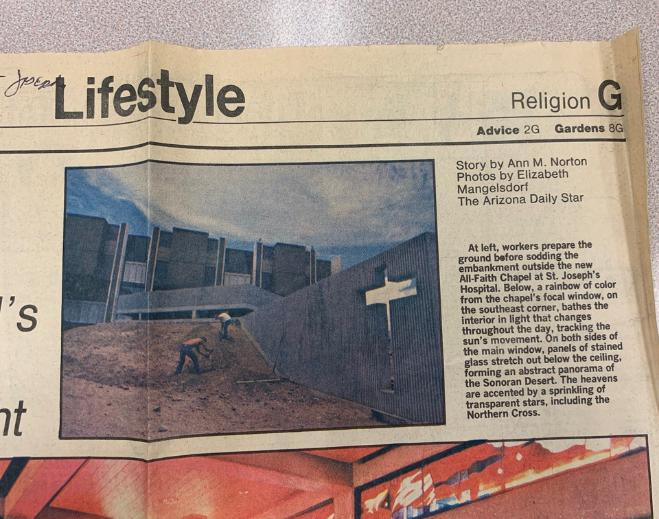 Artículo de periódico sobre capilla hospitalaria